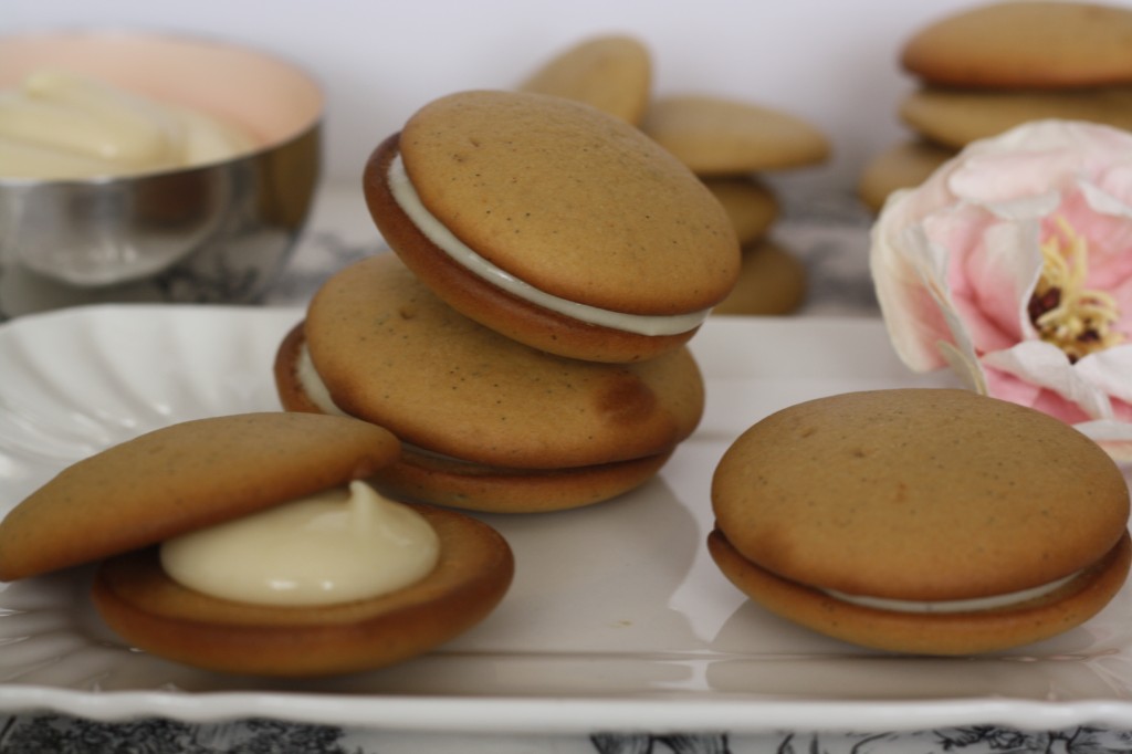 Whoopie pies cardamome rose